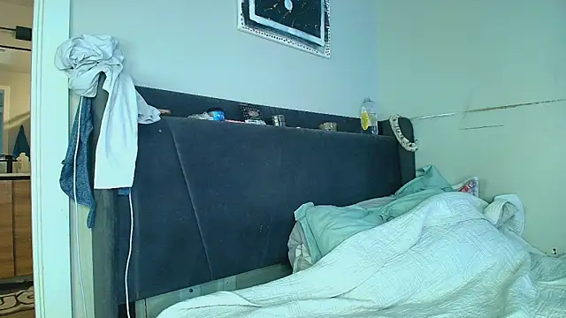 Snapshot of Naomiruty chatting on October 17, 2025, 2:26 am Naomiruty online show from October 17, 2025, 2:26 am