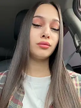 Snapshot of EricaWalls chatting on February 16, 2025, 12:43 pm EricaWalls online show from February 16, 2025, 12:43 pm