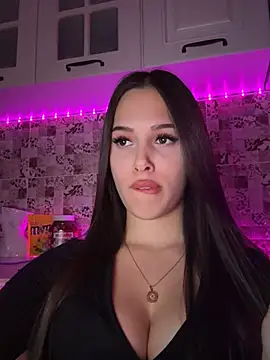 Snapshot of EricaWalls chatting on March 21, 2025, 5:12 pm EricaWalls online show from March 21, 2025, 5:12 pm