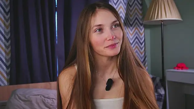 MonaEldon online show from November 27, 2025, 3:41 am