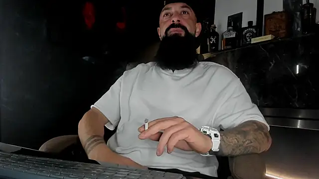 axxelrich  online show from October 18, 2025, 4:48 am