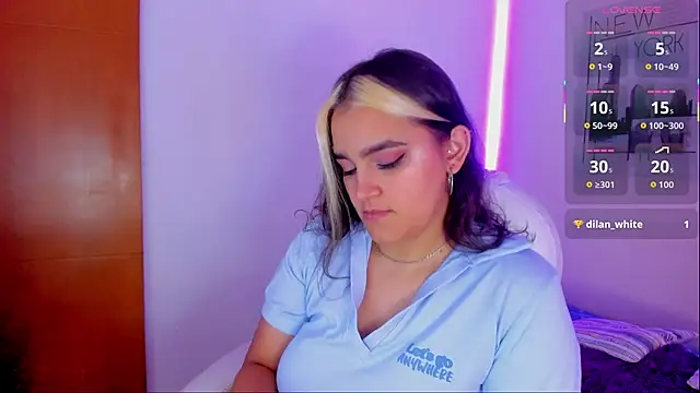 katy giil online show from December 19, 2025, 7:10 pm