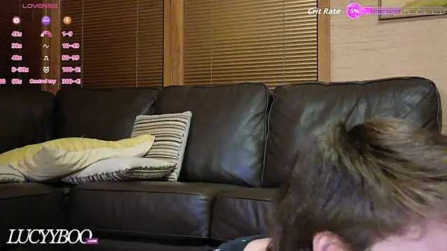 Snapshot of lovelylucyy chatting on January 7, 2026, 12:57 am lovelylucyy online show from January 7, 2026, 12:57 am