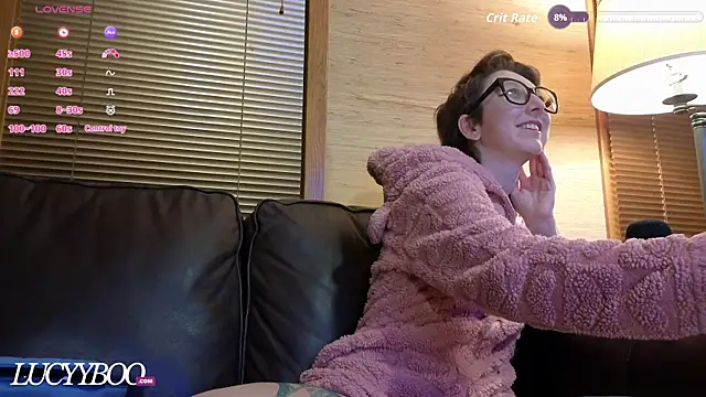 Snapshot of lovelylucyy chatting on January 12, 2026, 12:38 am lovelylucyy online show from January 12, 2026, 12:38 am