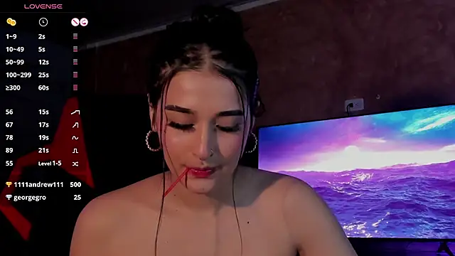 Snapshot of Charlotte_greys chatting on December 27, 2024, 12:50 am Charlotte greys online show from December 27, 2024, 12:50 am