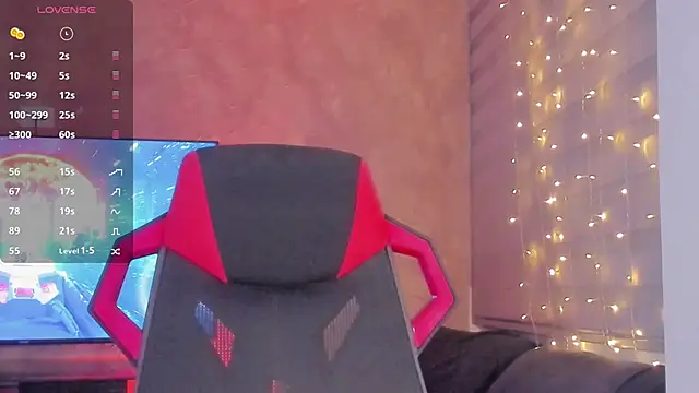 Snapshot of Charlotte_greys chatting on January 29, 2025, 1:48 am Charlotte greys online show from January 29, 2025, 1:48 am