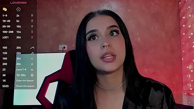 Snapshot of Charlotte_greys chatting on February 15, 2025, 3:31 am Charlotte greys online show from February 15, 2025, 3:31 am