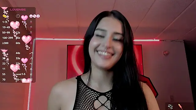 Snapshot of Charlotte_greys chatting on November 19, 2025, 10:43 pm Charlotte greys online show from November 19, 2025, 10:43 pm