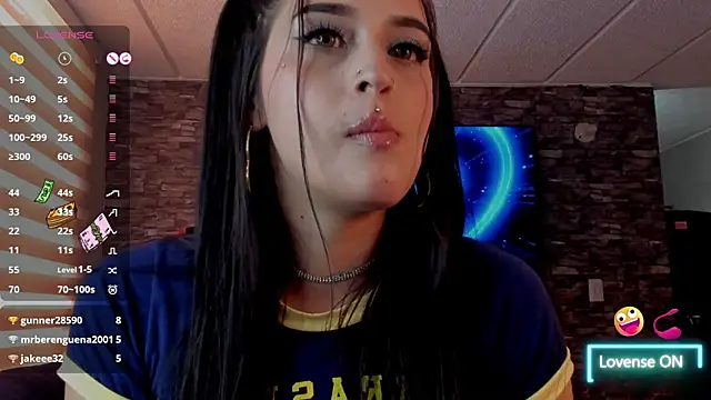 Snapshot of Charlotte_greys chatting on December 13, 2025, 7:53 pm Charlotte greys online show from December 13, 2025, 7:53 pm