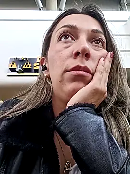 Snapshot of rachellboom chatting on October 28, 2025, 9:28 pm rachellboom online show from October 28, 2025, 9:28 pm