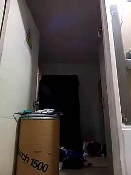 Snapshot of briyinabloom_ chatting on February 1, 2025, 2:58 am briyinabloom online show from February 1, 2025, 2:58 am