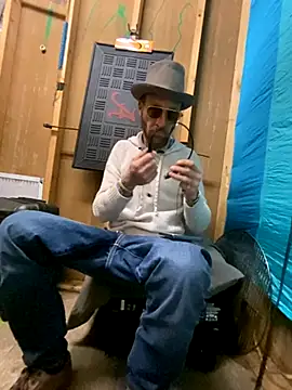 bentoverblonde online show from December 5, 2025, 7:43 pm