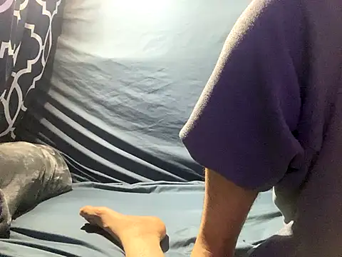 BigMac1596 online show from October 4, 2025, 12:52 am