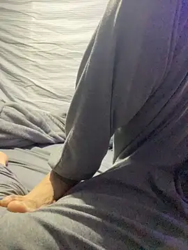 Snapshot of BigMac1596 chatting on February 11, 2026, 2:44 pm BigMac1596 online show from February 11, 2026, 2:44 pm