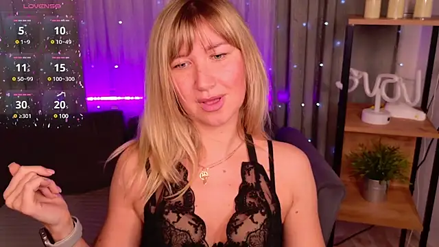 MilaBott online show from February 26, 2025, 12:38 am