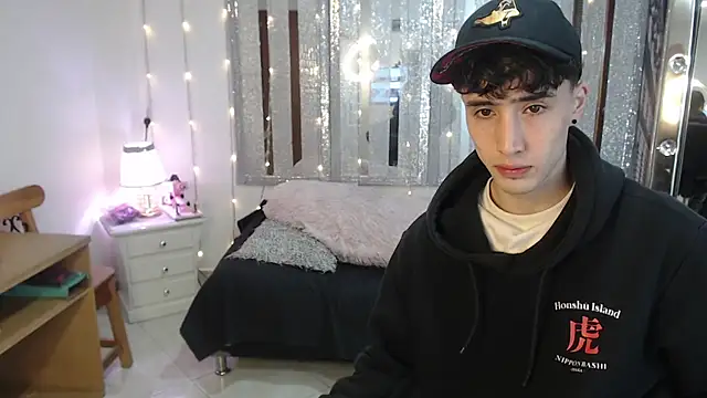 Snapshot of gojo_satoru_18 chatting on February 10, 2025, 11:25 am gojo satoru 18 online show from February 10, 2025, 11:25 am