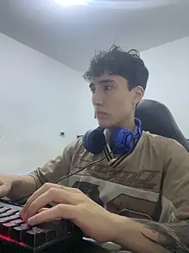 Snapshot of gojo_satoru_18 chatting on February 5, 2026, 11:09 pm gojo satoru 18 online show from February 5, 2026, 11:09 pm