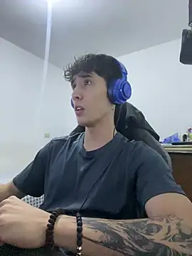 Snapshot of gojo_satoru_18 chatting on March 2, 2026, 2:47 am gojo satoru 18 online show from March 2, 2026, 2:47 am