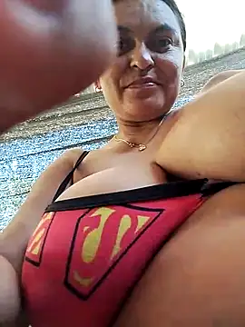 Horny-Mommy-Dirty online show from October 18, 2025, 2:29 pm