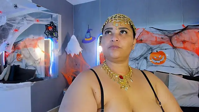 Snapshot of Clarigil chatting on October 17, 2025, 10:01 pm Clarigil online show from October 17, 2025, 10:01 pm