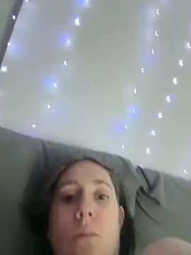 Snapshot of Lena_Lang chatting on March 13, 2025, 9:37 pm Lena Lang online show from March 13, 2025, 9:37 pm