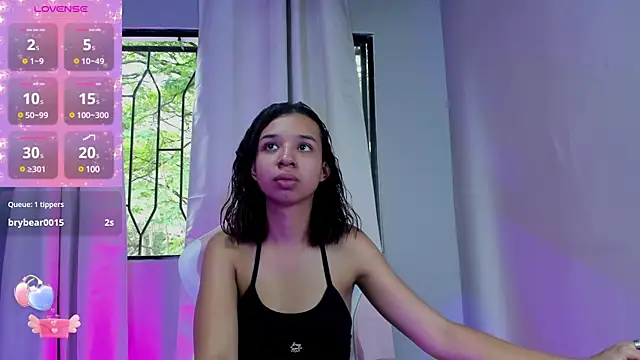 suzanelee online show from February 3, 2025, 7:10 pm