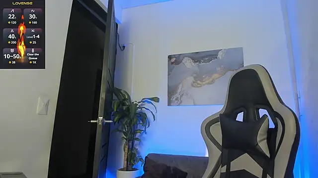 Yeiko Romero  online show from October 21, 2025, 12:00 am