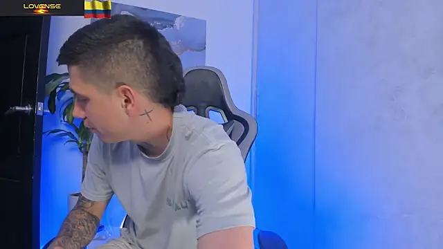 Yeiko Romero  online show from December 20, 2025, 10:39 pm