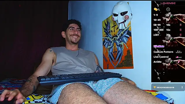 Snapshot of Thomass00 chatting on October 30, 2025, 11:27 pm Thomass00 online show from October 30, 2025, 11:27 pm