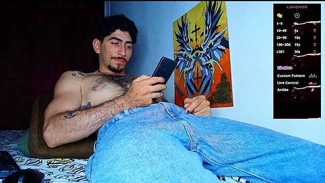 Snapshot of Thomass00 chatting on November 28, 2025, 11:51 pm Thomass00 online show from November 28, 2025, 11:51 pm