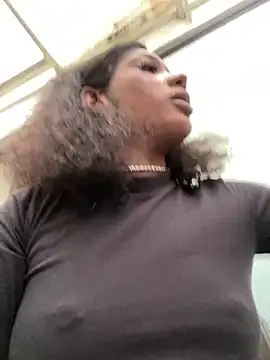 TIFFANYYSTAR online show from January 20, 2025, 2:25 pm