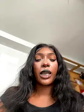 TIFFANYYSTAR online show from September 22, 2025, 4:53 pm