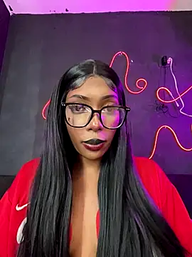 TIFFANYYSTAR online show from December 15, 2025, 7:51 pm