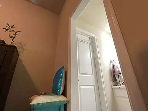 wynterheat online show from November 15, 2025, 5:42 pm