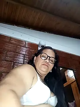 Snapshot of Sikiu_40 chatting on February 4, 2025, 8:56 am Sikiu 40 online show from February 4, 2025, 8:56 am