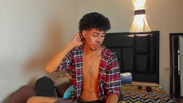 RyanRizzo online show from October 30, 2025, 12:50 pm