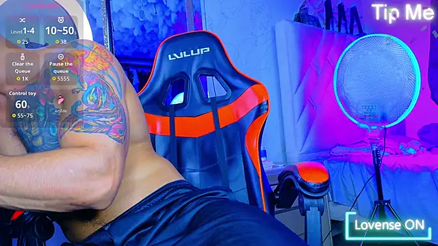 Rich boy01 online show from March 28, 2026, 3:28 am