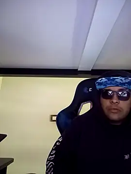 Snapshot of mateomalp675_90 chatting on February 18, 2026, 2:35 pm mateomalp675 90 online show from February 18, 2026, 2:35 pm