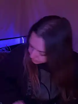 Snapshot of SummerV91 chatting on February 5, 2026, 6:29 am SummerV91 online show from February 5, 2026, 6:29 am