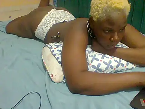 Snapshot of Bootylicious- chatting on September 15, 2025, 7:14 pm Bootylicious- online show from September 15, 2025, 7:14 pm