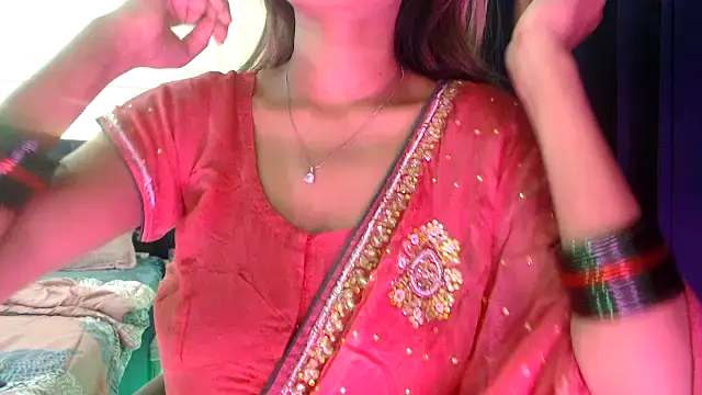 chhui mui online show from October 26, 2025, 2:34 pm