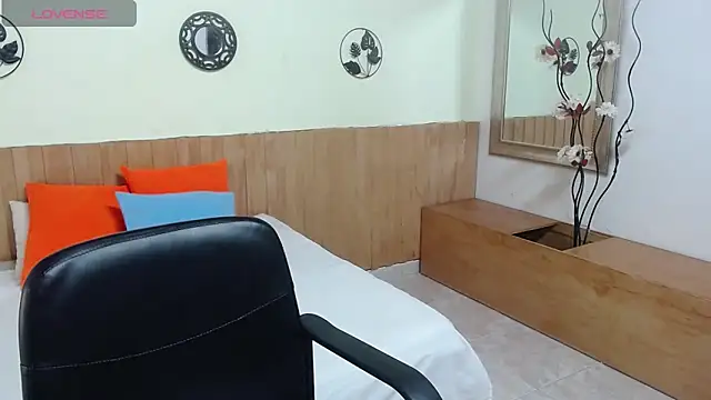 Suxxxy  online show from September 25, 2025, 2:54 pm