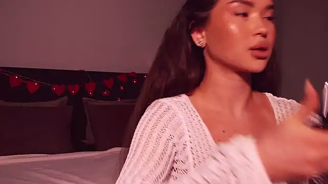 Denise Garciia online show from March 4, 2025, 3:15 pm