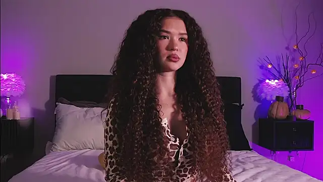 Denise Garciia online show from November 12, 2025, 12:16 pm