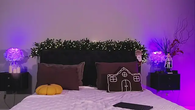 Snapshot of Denise_Garciia chatting on January 6, 2026, 12:42 pm Denise Garciia online show from January 6, 2026, 12:42 pm