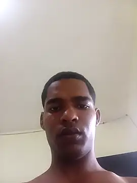 Snapshot of Jeanfamoso chatting on October 17, 2025, 10:34 pm Jeanfamoso online show from October 17, 2025, 10:34 pm