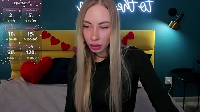 Snapshot of Diana_Garrett chatting on February 21, 2026, 1:17 am Diana Garrett online show from February 21, 2026, 1:17 am