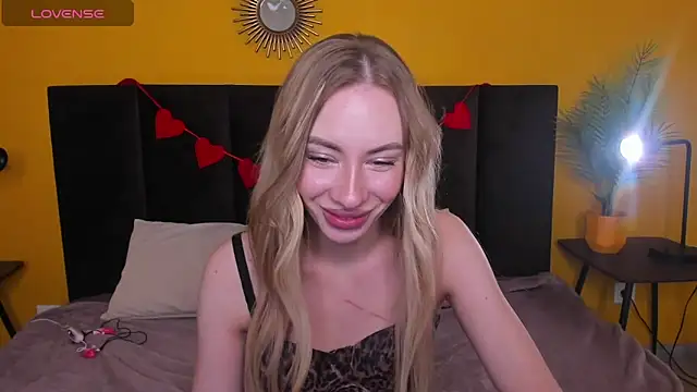 Snapshot of Diana_Garrett chatting on February 25, 2026, 9:08 am Diana Garrett online show from February 25, 2026, 9:08 am