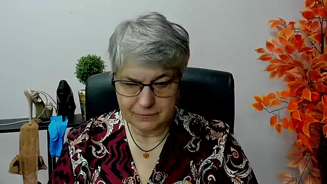 Snapshot of IrisDream chatting on January 20, 2025, 7:25 am IrisDream online show from January 20, 2025, 7:25 am