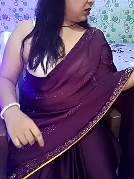 Snapshot of Cute-Raashii chatting on September 13, 2025, 11:37 pm Cute-Raashii online show from September 13, 2025, 11:37 pm